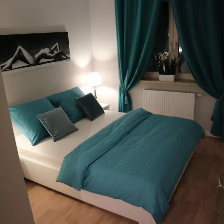 Apartamenty Nad Jeziorkiem Varsovia Exterior foto