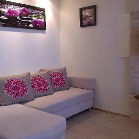 Apartamenty Nad Jeziorkiem Varsovia Exterior foto